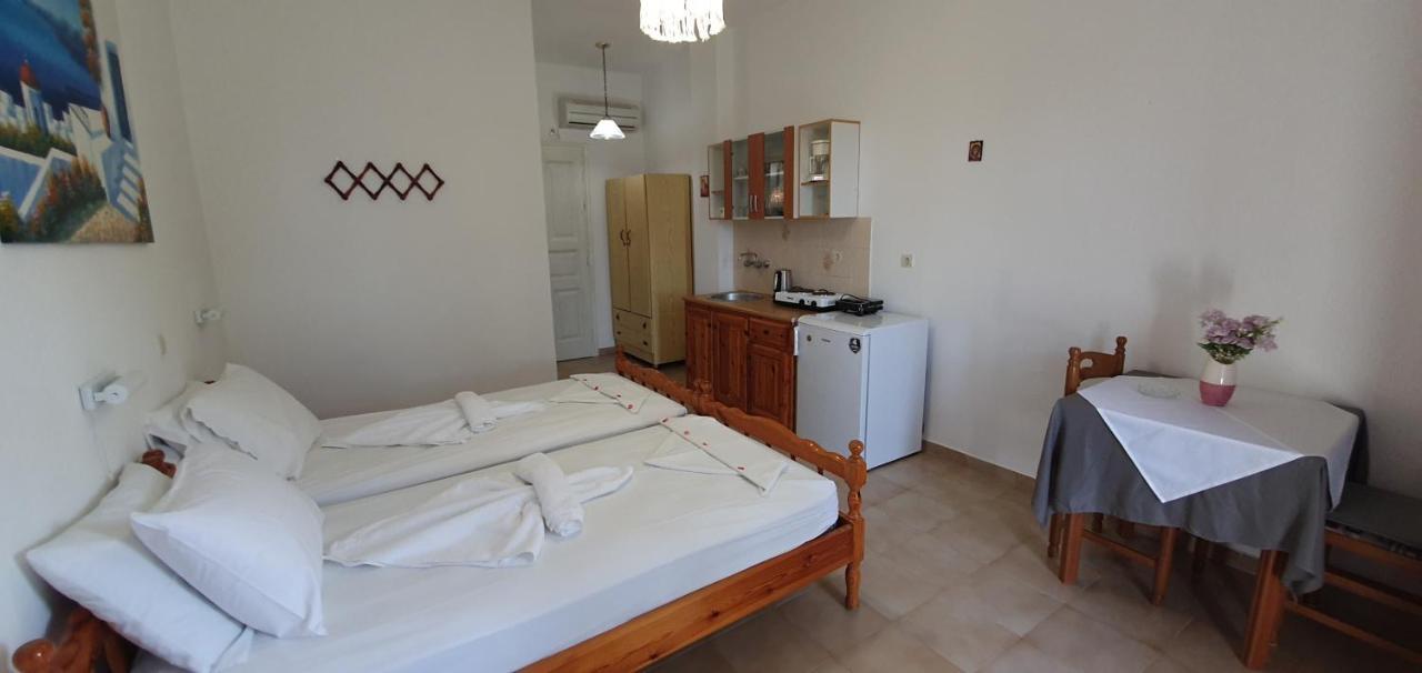 קארלובאסי Jenny Apartments מראה חיצוני תמונה